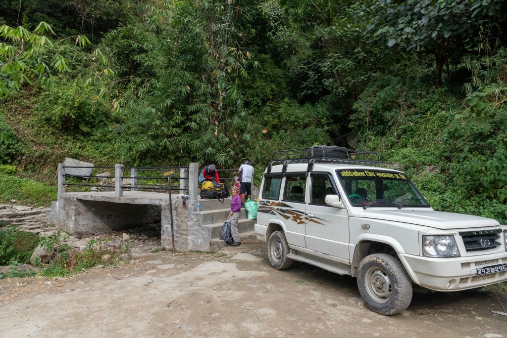 C'est le départ du 1er trek : vers le Sanctuaire des Annapurnas